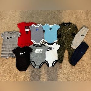 10 piece Infant Nike bundle